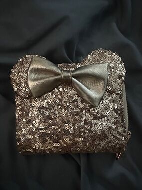 Loungefly Disney Sequin Bow Accent rose gold Women’s wallet